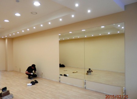 зеркала для хореографии, зеркала для хореографии, изготовление, доставка и установка зеркал,установка зеркал в зале хореографии, Москва, ул. Верхняя Масловка, д. 25