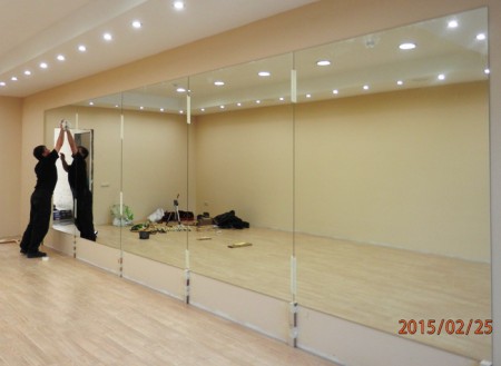 зеркала для хореографии, изготовление, доставка и установка зеркал,установка зеркал в зале хореографии, Москва, ул. Верхняя Масловка, д. 25